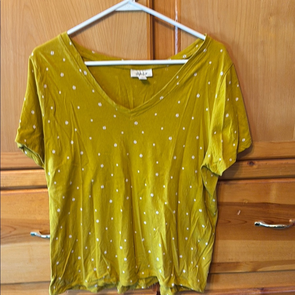 XL style & company  Polka Dot V-Neck Top